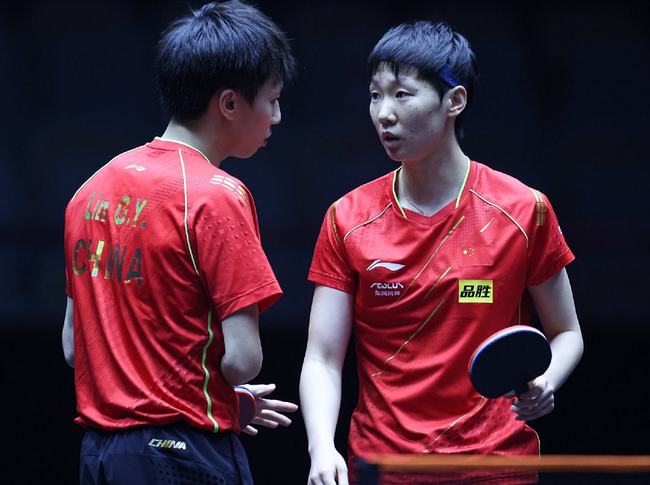 巴塞罗那的 巴塞罗那的