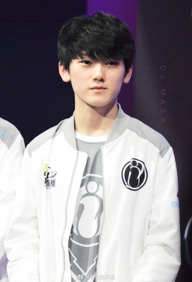 场的短暂降 场的短暂降